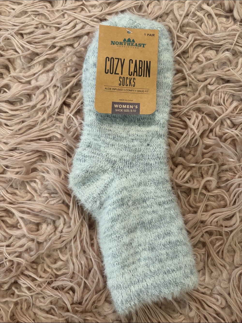 NWT Northeast Outfitters Cozy Cabin Socks - Feather Crew